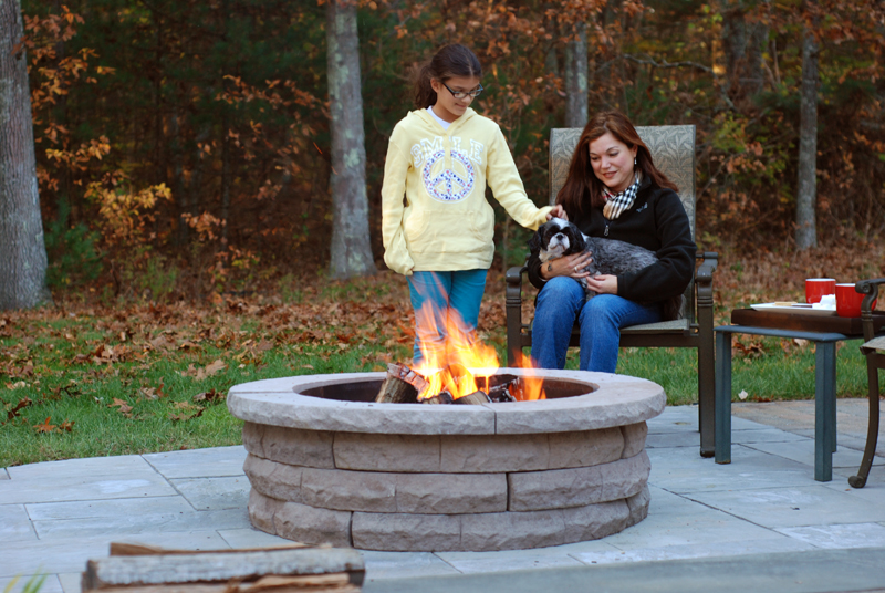 Grand Gas Fire Ring Kit | Rochester Concrete Products